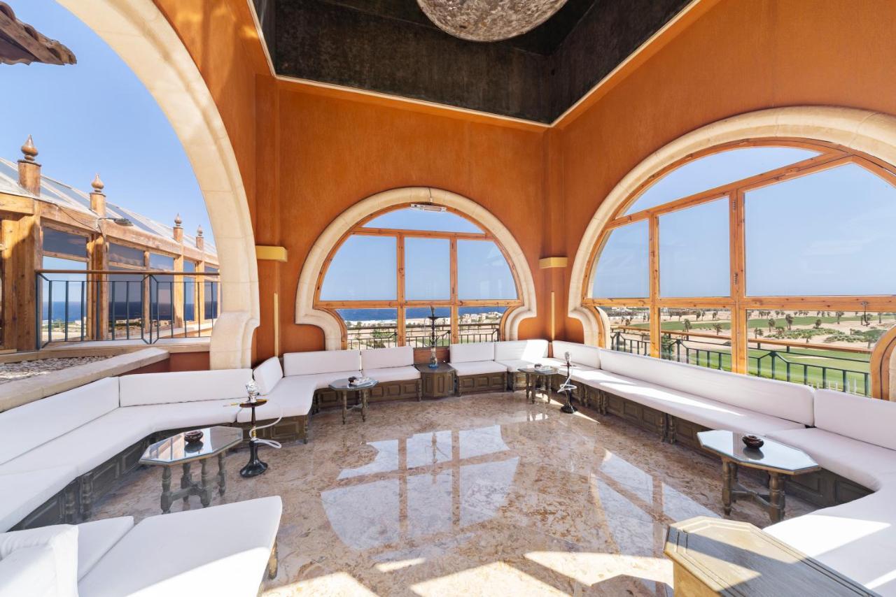 The Cascades Golf Resort, Spa & Thalasso Soma Bay Exterior photo The interior of the clubhouse